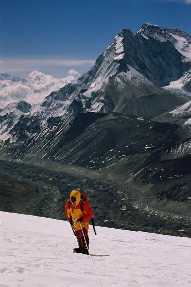 37. Mingma Norbu Sherpa on the Rapiu La.JPG