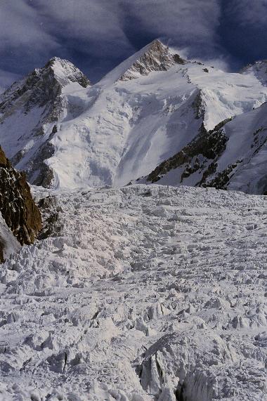 380 wideGasherbrum II with Icefall.JPG